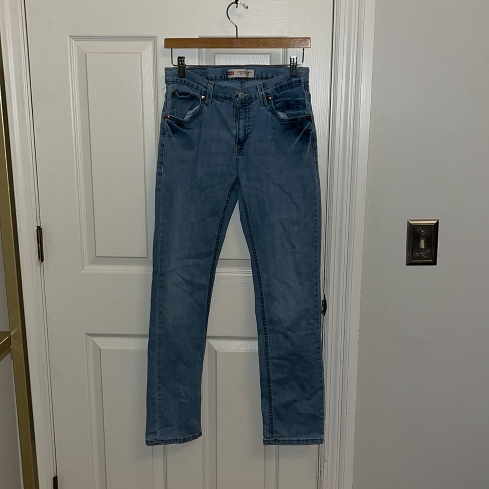 Levi’s Jeans. Boys. 511 Performance Slim. EUC. Size 16. 28x30